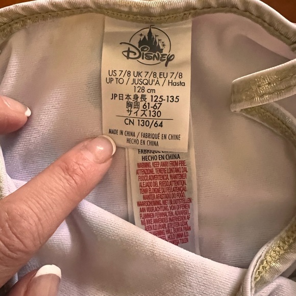 Official Disney Princess Swimsuit - Size 7/8 in excellent condition. - Picture 3 of 3